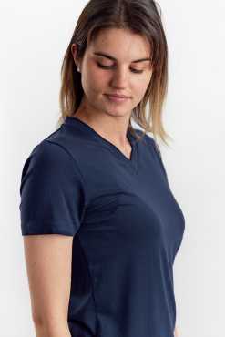T-SHIRT I TENCEL™ MED V-HALS - NAVY - Image 4