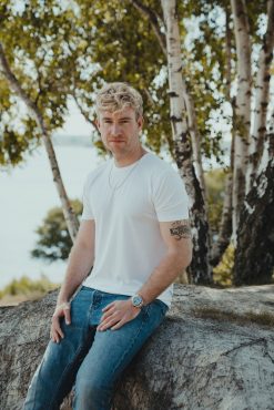 T-SHIRT I TENCEL™ - HVID