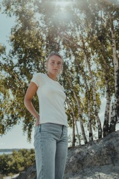 T-SHIRT I ØKOLOGISK BOMULD MED RUND HALS - HVID